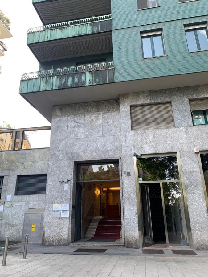 Monolocale Con Vista Su Milano Daire Dış mekan fotoğraf